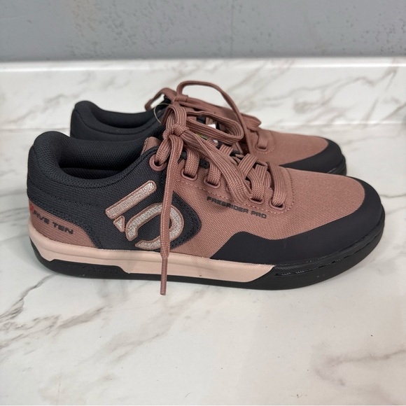 Adidas Five Ten Freerider Pro Canvas Mountain Bike Shoes Clay WMN 7.5 MTB - Picture 2 of 7